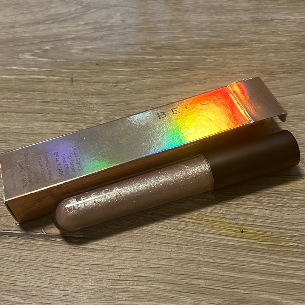 Becca Opal X Jade Lip Topper